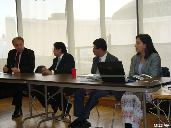 Burmese pro-democracy activists on Wednesday brief representatives of European Union countries and envoys to the United Nations at a round-table discussion on hosted by Czech Republics permanent representative to the UN, Martin Palouš. Photo - Mizzima.