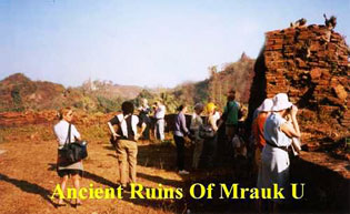 Tourist visit ruined ancient Arakan Kingdom of Mrauk-U