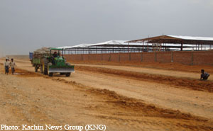 041009-yuzana1Yuzana company's Thai-styled factory is under construction near Ban Kawk village beside Stilwell Road between Myitkyina-Danai.