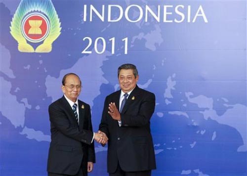 burma_won_1014_ASEAN_chairman