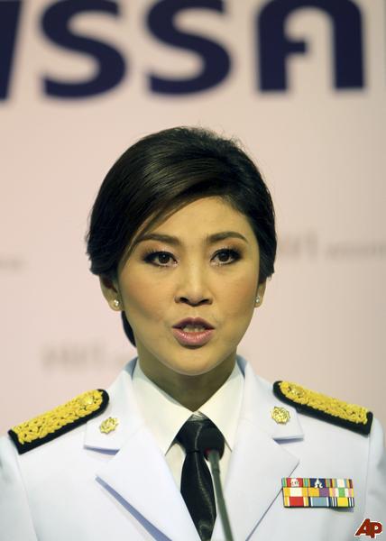 yingluck-shinawatra-2011-8-8-9-20-37