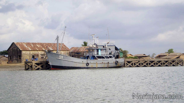 Burmese-Navy-in-Mungai-Port