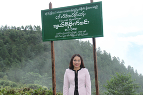 Mrs.-Levi-with-Cherry-signboard