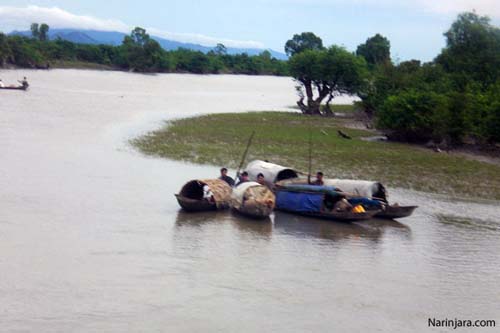 small-rowing-boat-Arakan-Burma