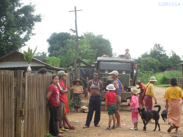 villagers-leaving-wanhai