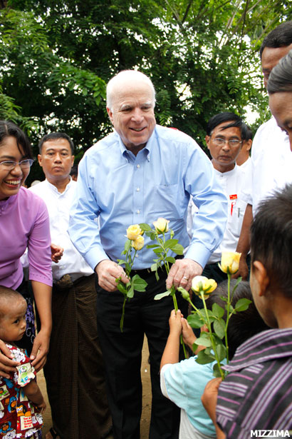 john-mccain-nld-hiv-center-1