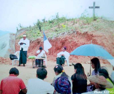 kachin_baptist_cross