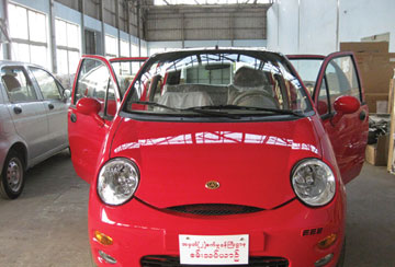 myanmar-mini-saloon