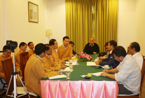 RCSS_and_Burma_talk_peace_002