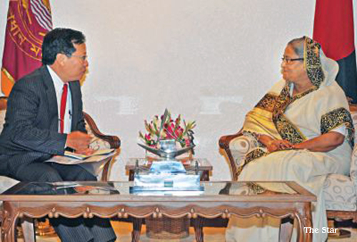 Burmese Ambassador to Bangladesh Myo Myint Than called on Hasina at her office to talk about recent Arakan State problem