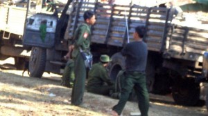 Burma-Army-troops-and-convoy-in-Muthey