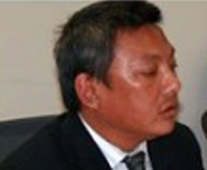 au-aung-min