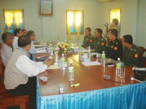 knpp-and-burmese-govt-met-in-2007-300x225.gif