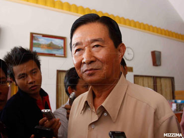 aung-min