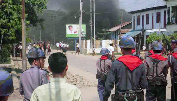 set-fire-at-Tha-Zin-Guest-House-near-Maungtaw-City-Hall-at-about-2-pm-on-8-June