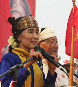 NLD chairperson Daw Aung San Suu Kyi canvassing election campaign in Lashio