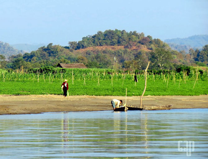 လေးမြို့မြစ်သည် ရခိုင် လူထု၏ အသက်သွေးကြော ဖြစ််သည်။