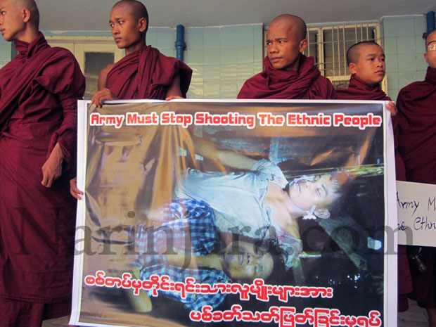 Buddhist-monks-protest-stop-killing-ethinic