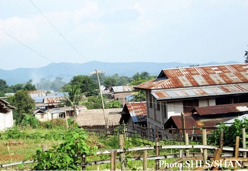 နမ္မတူမြို့နယ် မိုင်းမုအုပ်စုဝင်ကျေးရွာ တခု (ဓါတ်ပုံ-SHLS/SHAN)