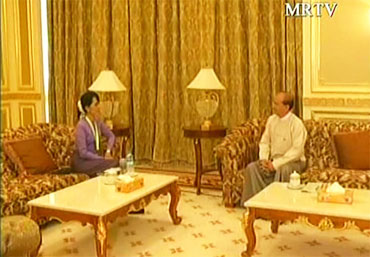 thein-sein-and-suu-kyi-2011story