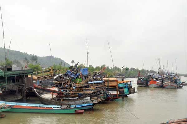 Fishing-Boat-Arakan