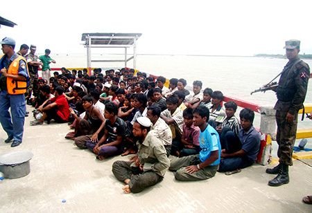 malaysia-boatpeople-01