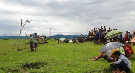 ပအိုဝ့်ရိုးရာ မိုးခေါ်ပွဲတော် (ဓါတ်ပုံ-ကေတီ)