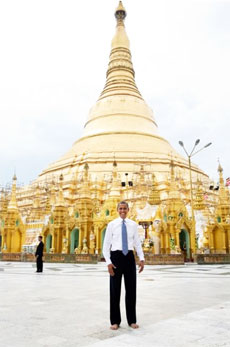 US President Barack Obama was one of 355,000 foreign visitors at Shwedagon pagoda in 2012.