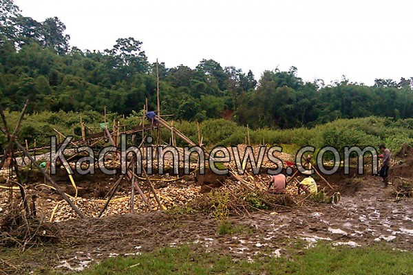 burma-army-mali-yang-gold-mine