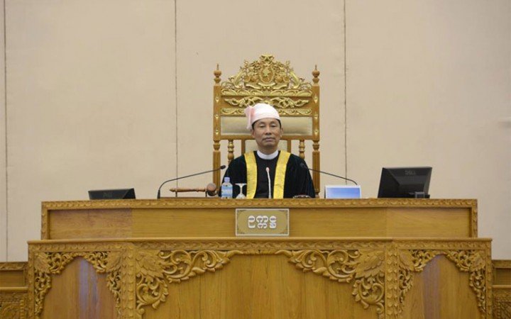 shwe-mann-addressing-parliament