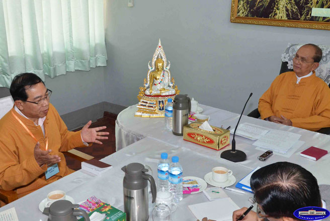 Lt-Gen-Ywet-Sit-with-Thein-Sein