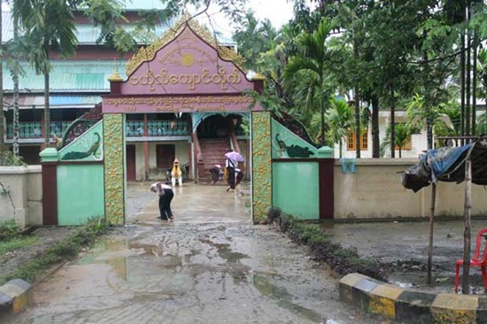 Maungdaw-Buddhist-temple