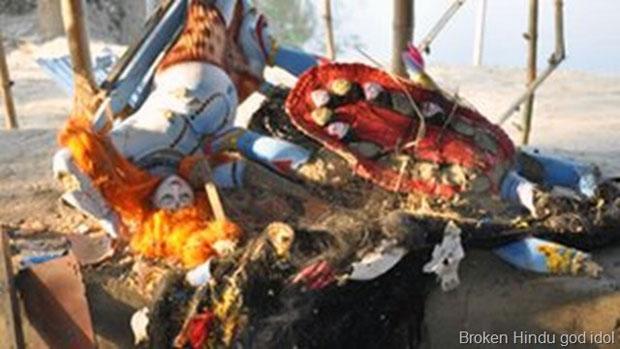 Hindu-temple-attacked-Bangladesh