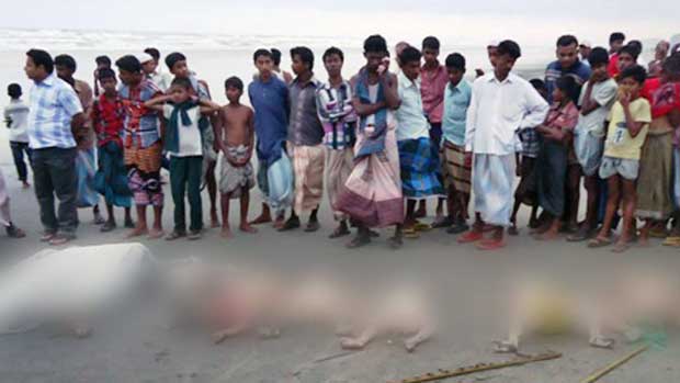 Local residents in Teknaf are looking the bodies.(Photo- The Daily Ittefaq)