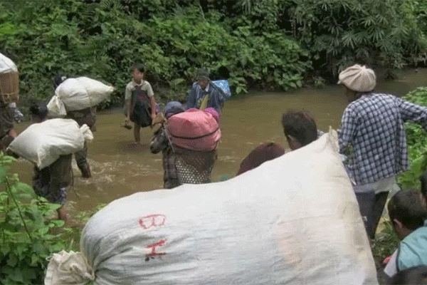 စစ်ပွဲကြောင့် မိုင်းခေါင် သို့ထွက်ပြေးလာတဲ့ မန်စီမြို့နယ် KIA တပ်ရင်း ၁၂ ဒေသမှ ကချင်ပြည်သူများ။