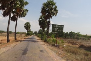 Kyaikmaraw-car-road