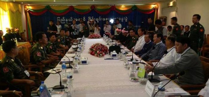 ပြီးခဲ့သည့် ဇူလိုင် လကုန် ပိုင်းတွင် နှစ်ဖက် တွေ့ဆုံ ဆွေးနွေး ခဲ့ကြစဉ်