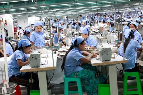 clothing-factory-in-Irrawaddy-region