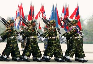 2010 Burma MarchingSoldiers