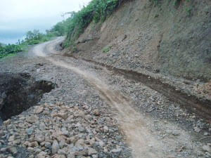 Road to Bon Talar Waterfall