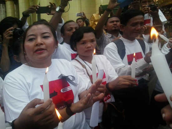 Journalists protesting in Rangoon on the International Day to End Impunity for Crimes Against Journalists on 2nd November