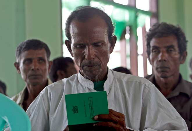 Bangali-people-received-citizenship-in-Rakhine-State