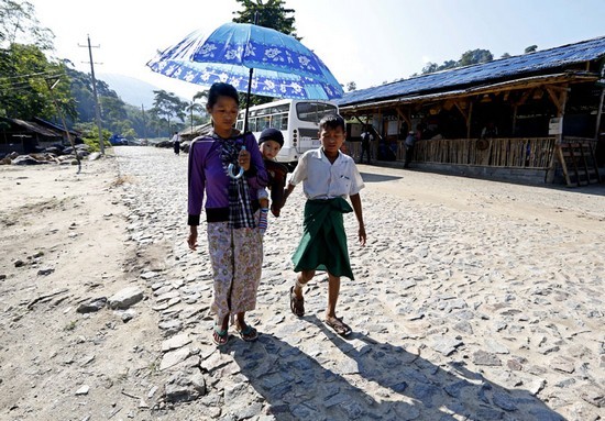 Je-Yang-Camp-in-Laiza-Kachin-State-Photo-EPA