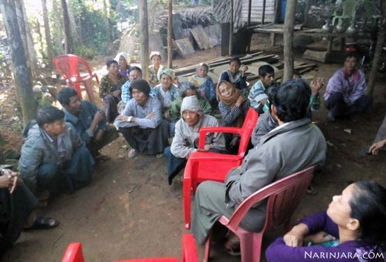 (ဖေါင်စီးရင်း ရေငတ်နေသူများ ပမာ ဖြစ်နေကြရသော မဒဲကျွန်းမှ ဒေသခံပြည်သူများ)