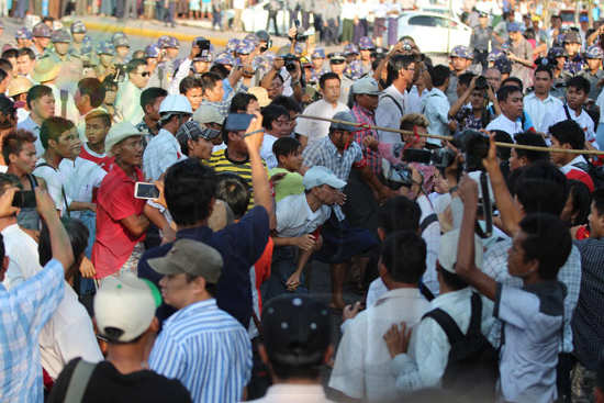 Student-Strike-at-Violence-in-Yangon-6