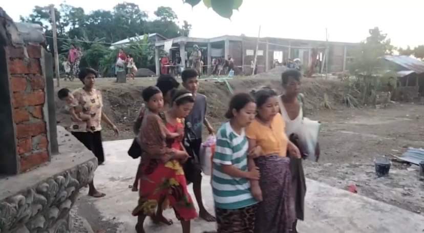 Arakan Army Rescues 100 Pauktaw Hostages held by Military Council