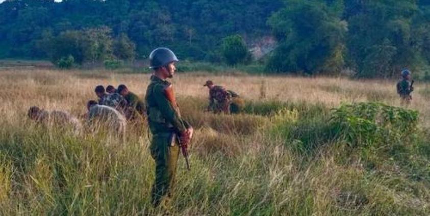 Arakan Army Instructs Bomb Shelter Digging in Some Villages of