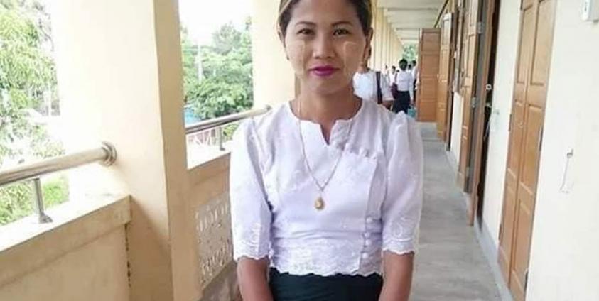 အသတ်ခံရပြီး သေဆုံးခဲ့ရသည့် ဆရာမ ဒေါ်နှင်းယုနွယ်။ ဓာတ်ပုံ - မေယုဝတီ။