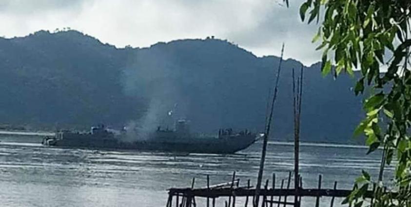 AA forces attack a support ship belonging to the Myanmar military with heavy weapons in Taungup Township on September 16.