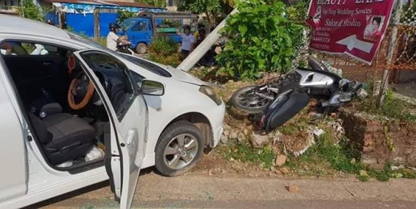 The unlicensed vehicle and the traffic police officer’s motorcycle, which were involved in the incident (Facebook)